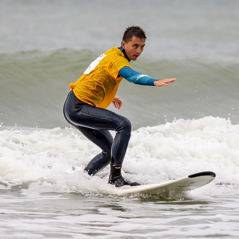 Летние и осенние серф-кэмпы с König Surf Club в Зеленоградске г.Зеленоградск